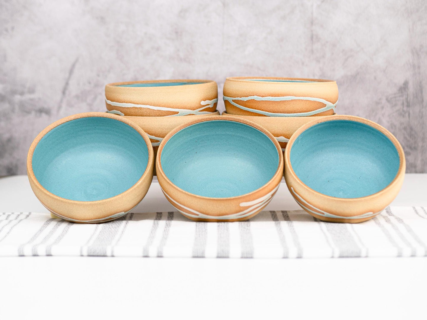 Breakfast Soup Salad Bowl: Turquoise Sandy with Trailing, Stoneware, Handmade Aesthetic Modern Cereal Oatmeal Bowl Stoneware Artisian Bowl