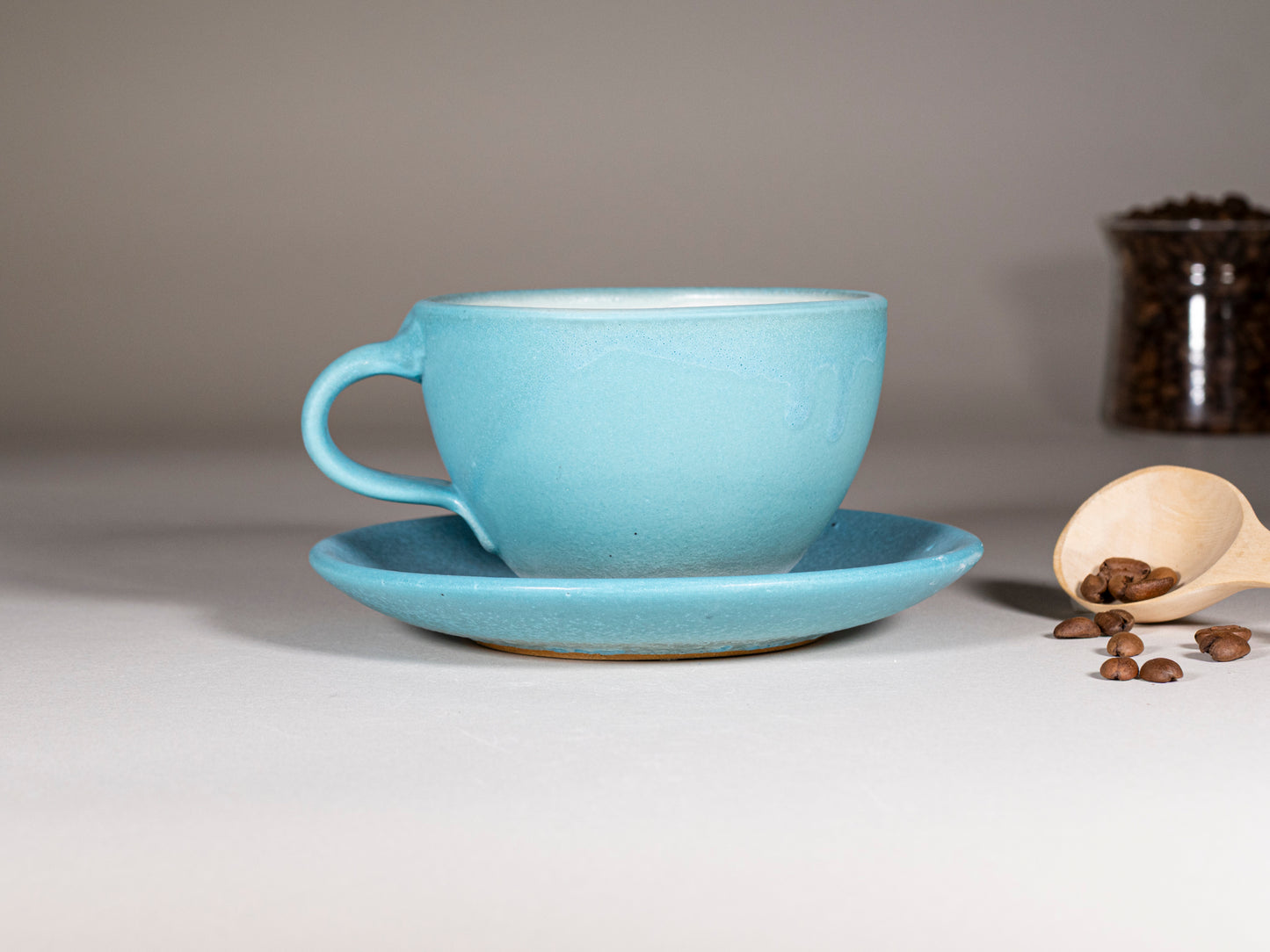 Cappuccino Cup, Latte Cup: Turquoise/White, approximately 10-12 oz, Stoneware