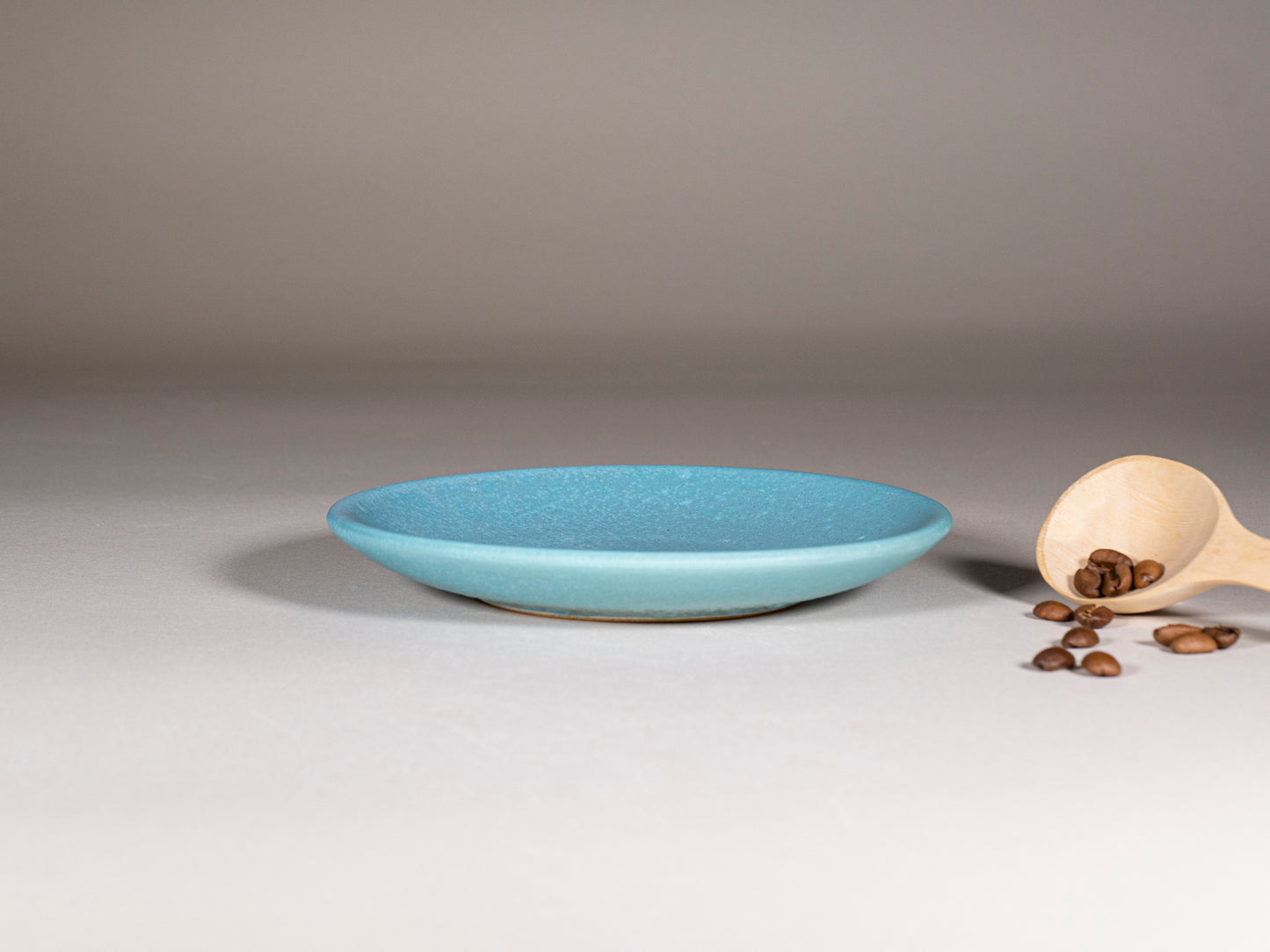 Cappuccino Cup, Latte Cup: Turquoise/White, approximately 10-12 oz, Stoneware