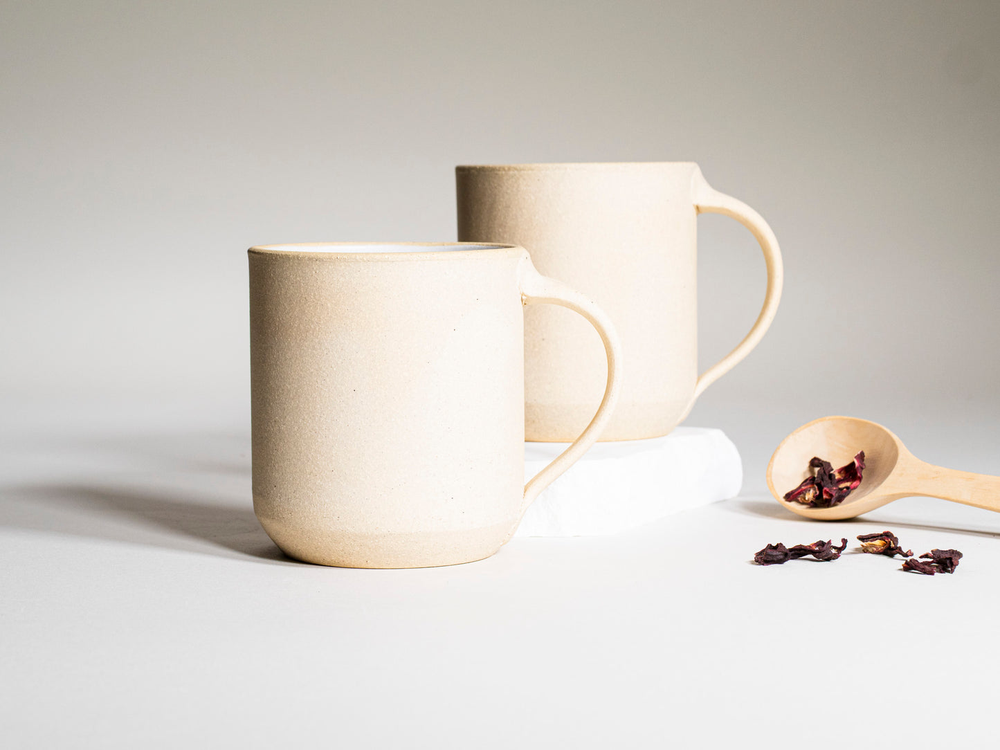 Ceramic Coffee Tea Mug Sandy White 14 oz Stoneware